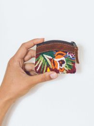 Embroidered Coin Pouch (Color: Red)